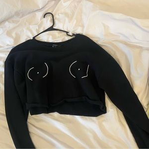 Cropped black sweater size M